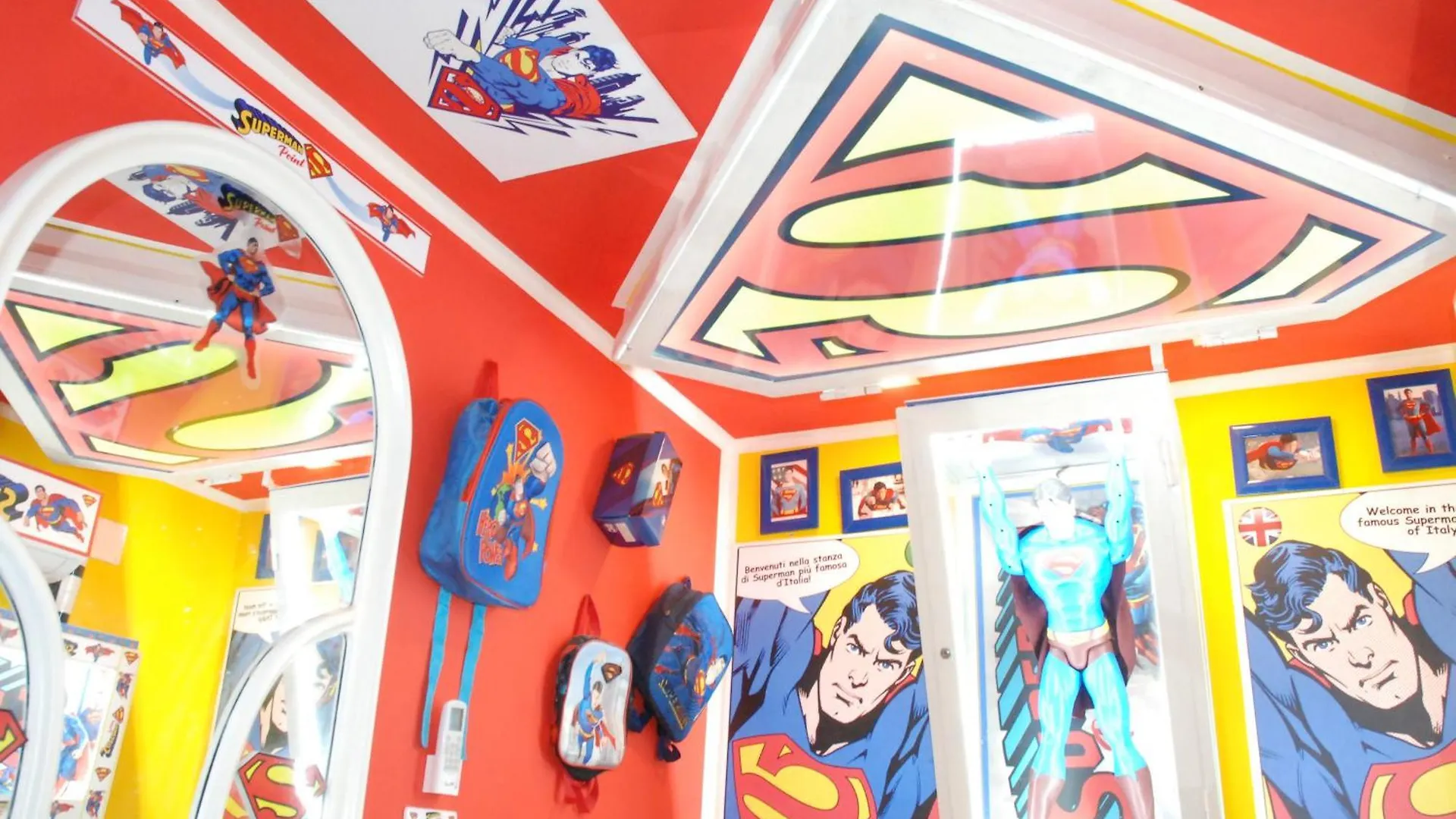 Superman Point Airport Catania Apartment 0*,  Italy
